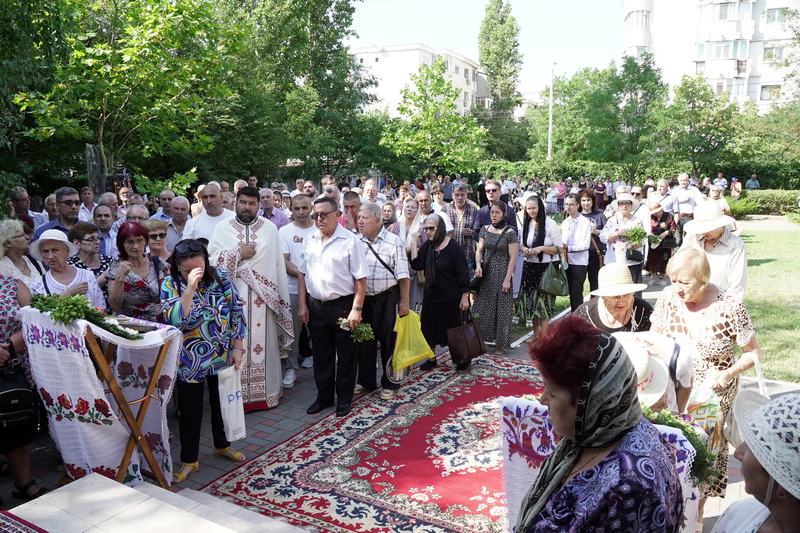 Hramul parohiei gălăţene „Sfântul Ilie”, în imagini