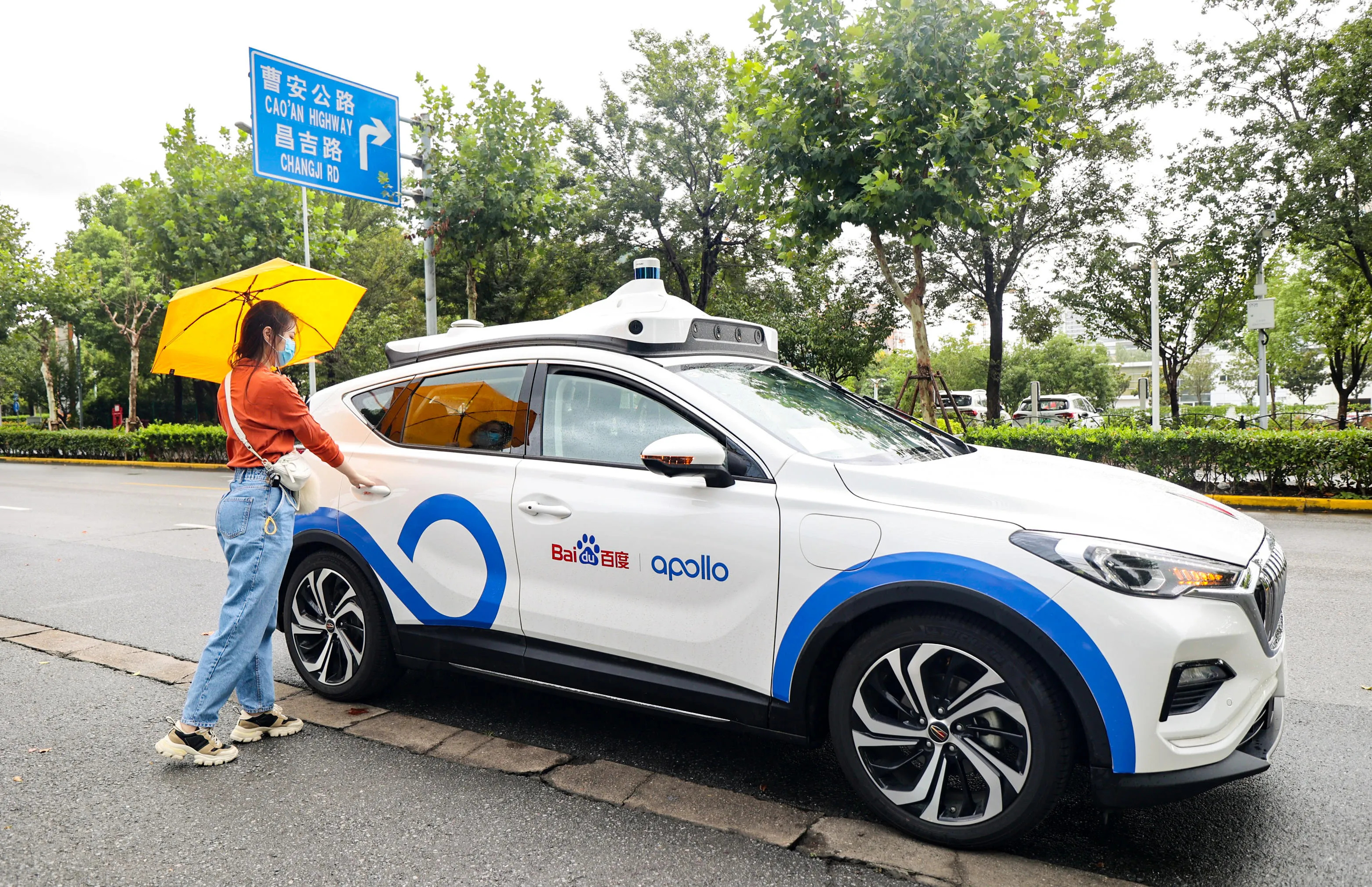 Robotaxi-urile extrem de ieftine din China pot transforma industria taximetriei