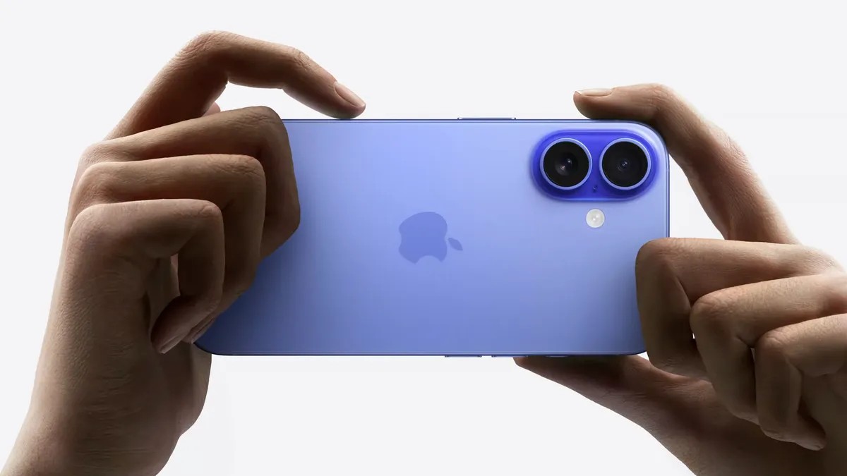 Cel puţin doi producători de telefoane Android vor copia noua tastă dedicată camerei foto de pe iPhone 16 
