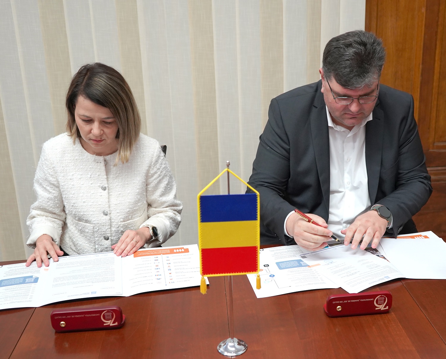 Damen Galaţi sponsorizează modernizarea unei săli de tradiţie din Facultatea de Arhitectură Navală