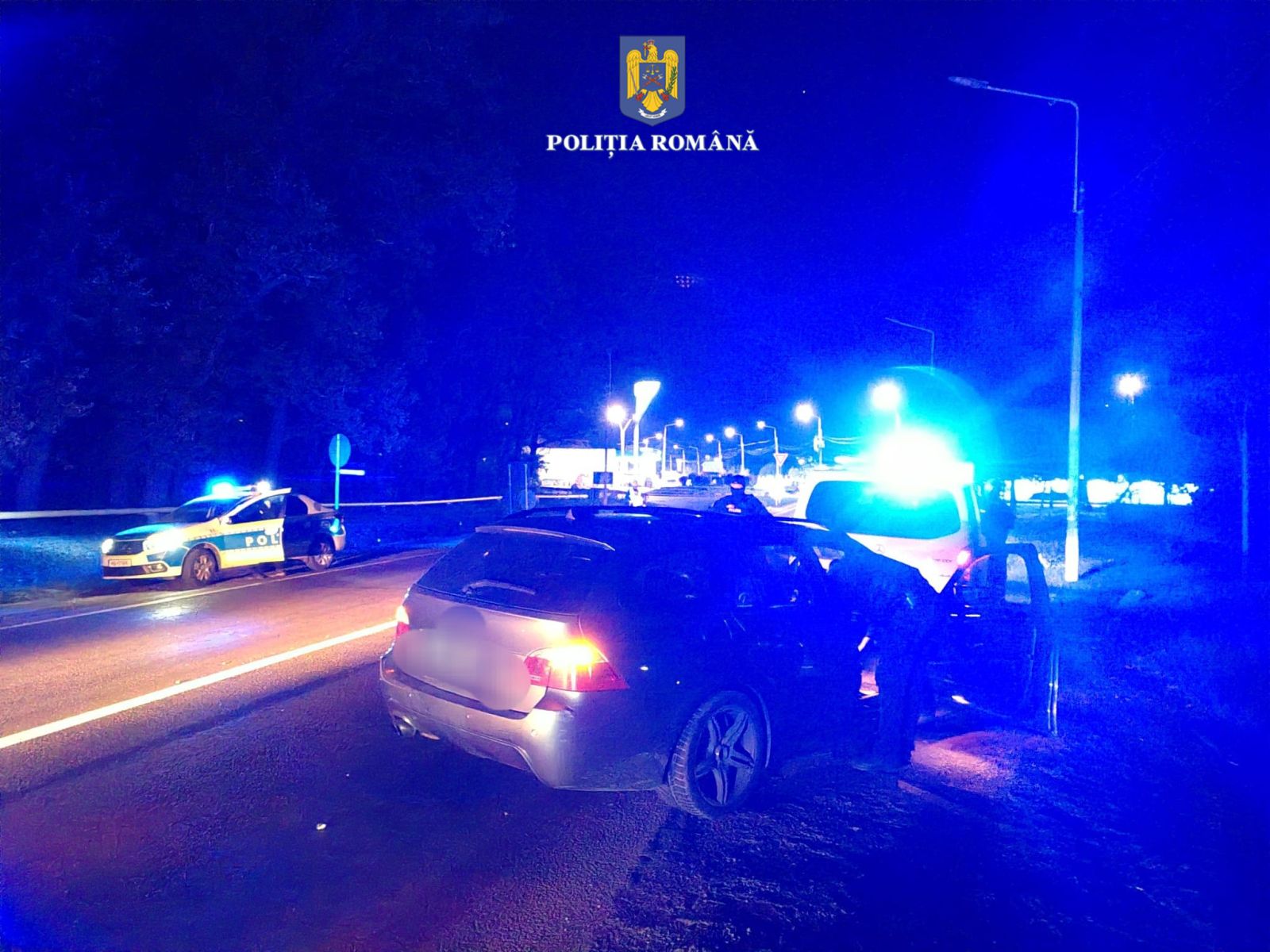 VIDEO: Urmărit internaţional pentru trafic de droguri, depistat de poliţişti în trafic