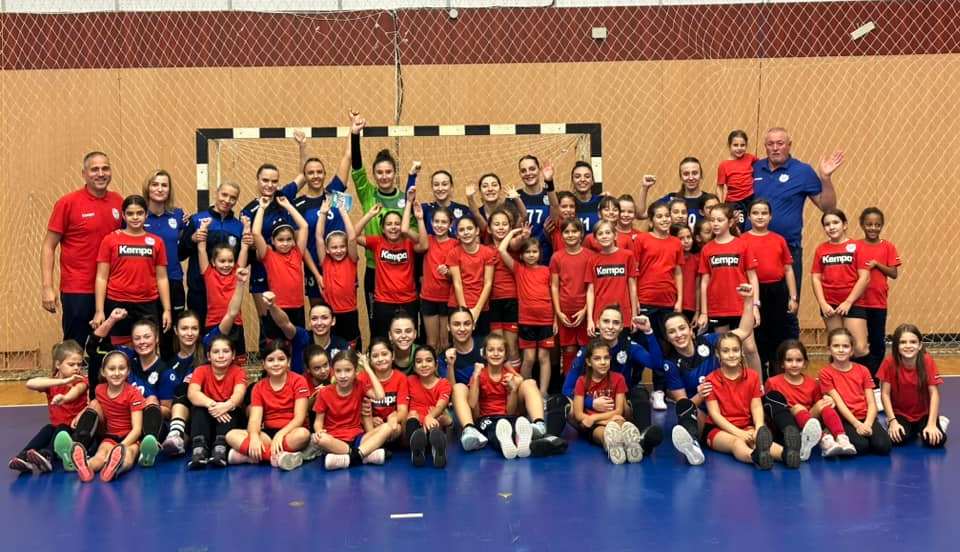 Handbalistele de la CSM Galaţi joacă la Oradea în Cupa României