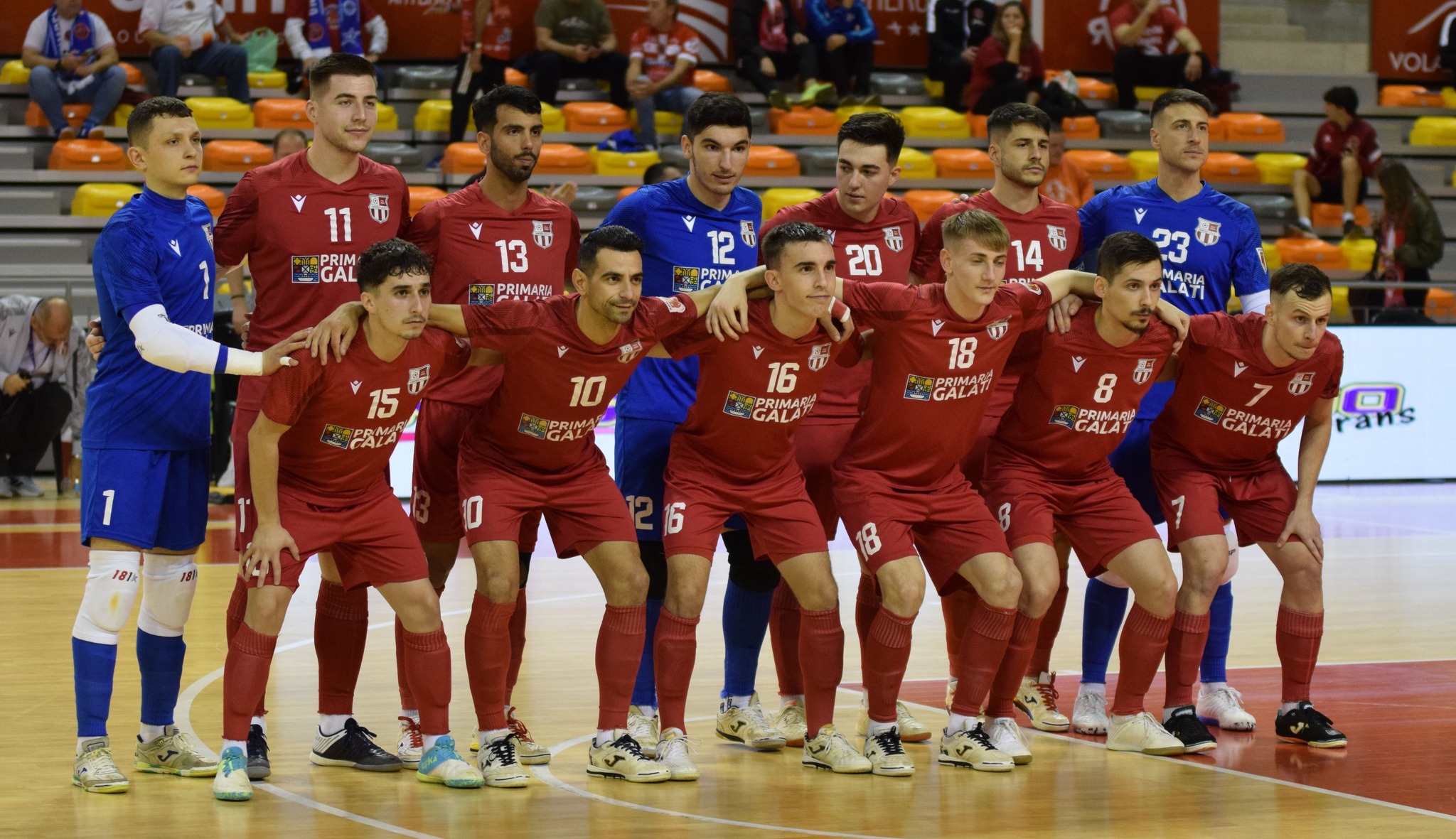 United a pierdut cu campioana Letoniei