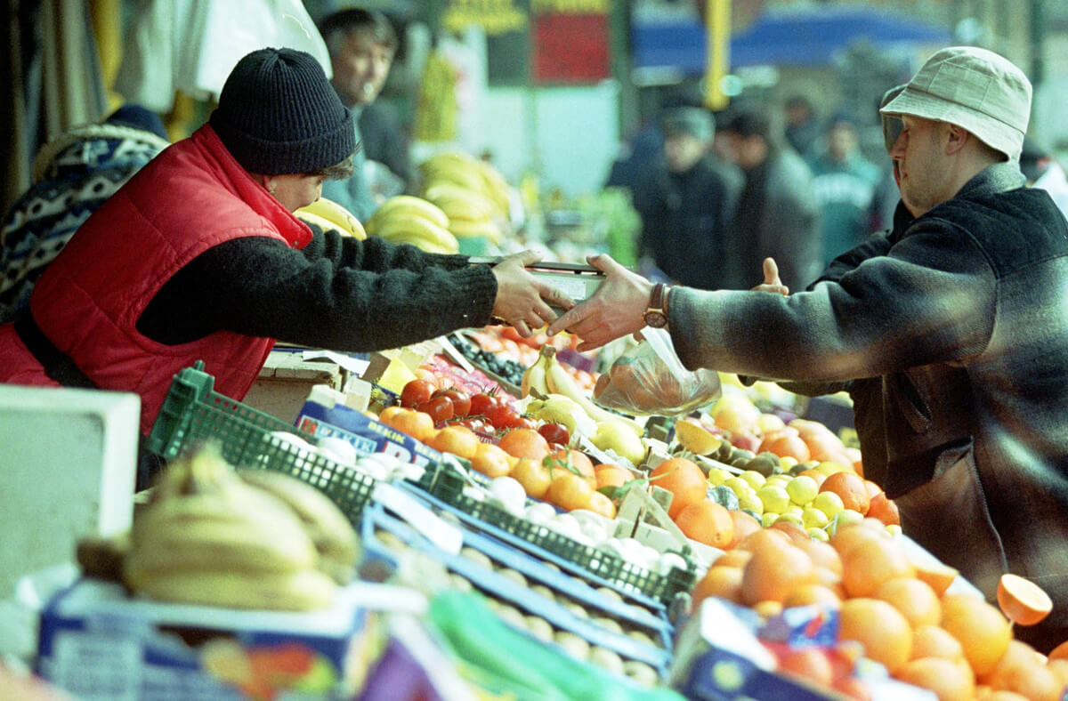 Amenzi de peste 281.000 de lei la magazine şi depozite de legume-fructe