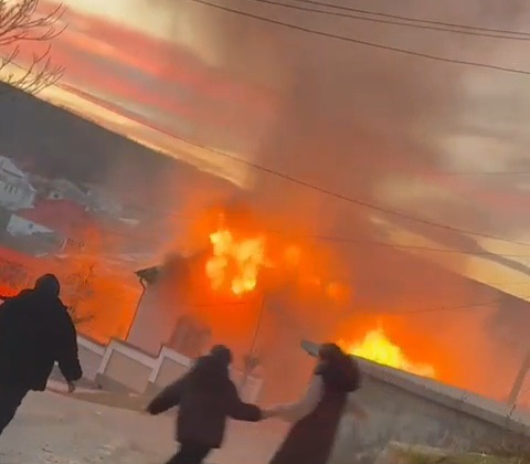 VIDEO: Incendiu în Brăhășești, Galați