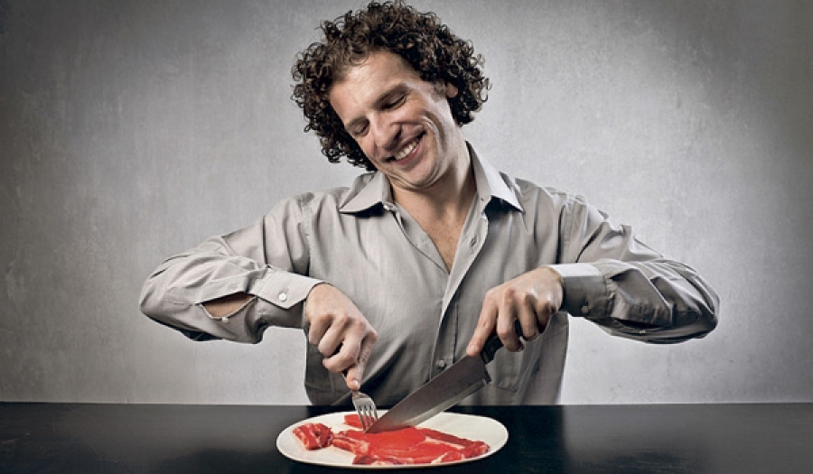 Ce s-ar întâmpla dacă un om ar mânca doar carne?
