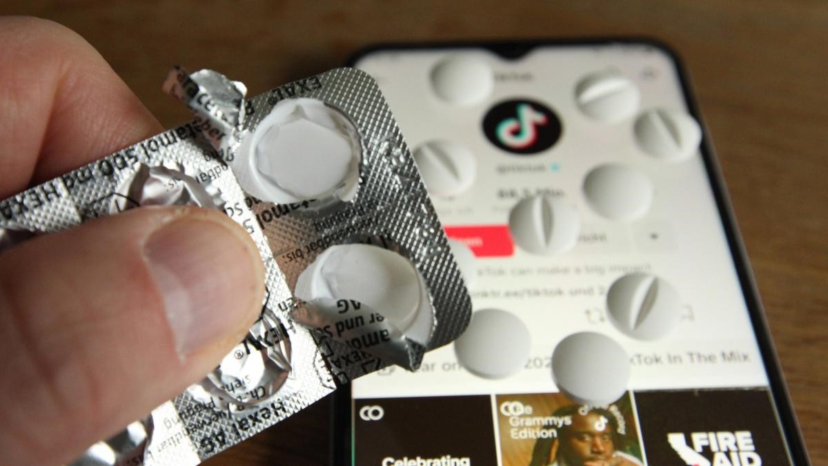 «“Paracetamol Challenge”, o provocare absurdă!» Poliţiştii tulceni trag un semnal de alarmă