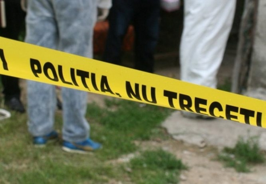 S-a spânzurat la 19 ani după un accident cu maşina familiei. Mama a fost cea care l-a găsit