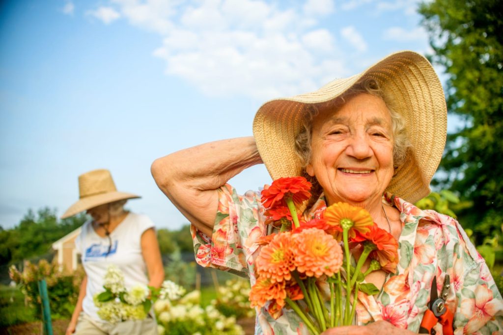 Primăvara 2025 aduce peste 100 de bilete de tratament pentru pensionarii gălăţeni