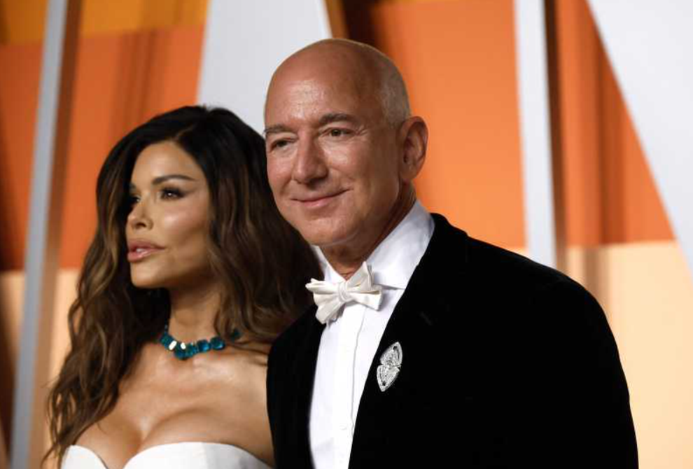 Miliardarul Jeff Bezos şi iubita lui, Lauren Sanchez, se vor căsători la Veneţia