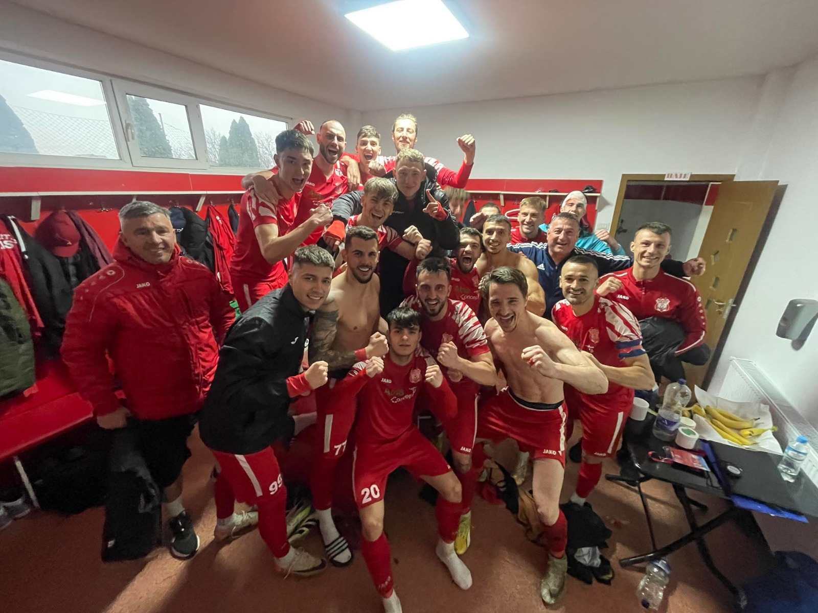 Lieştenii i-au învins pe brănişteni după ce au revenit de la 0-1. Sporting s-a desprins la trei lungimi în clasament