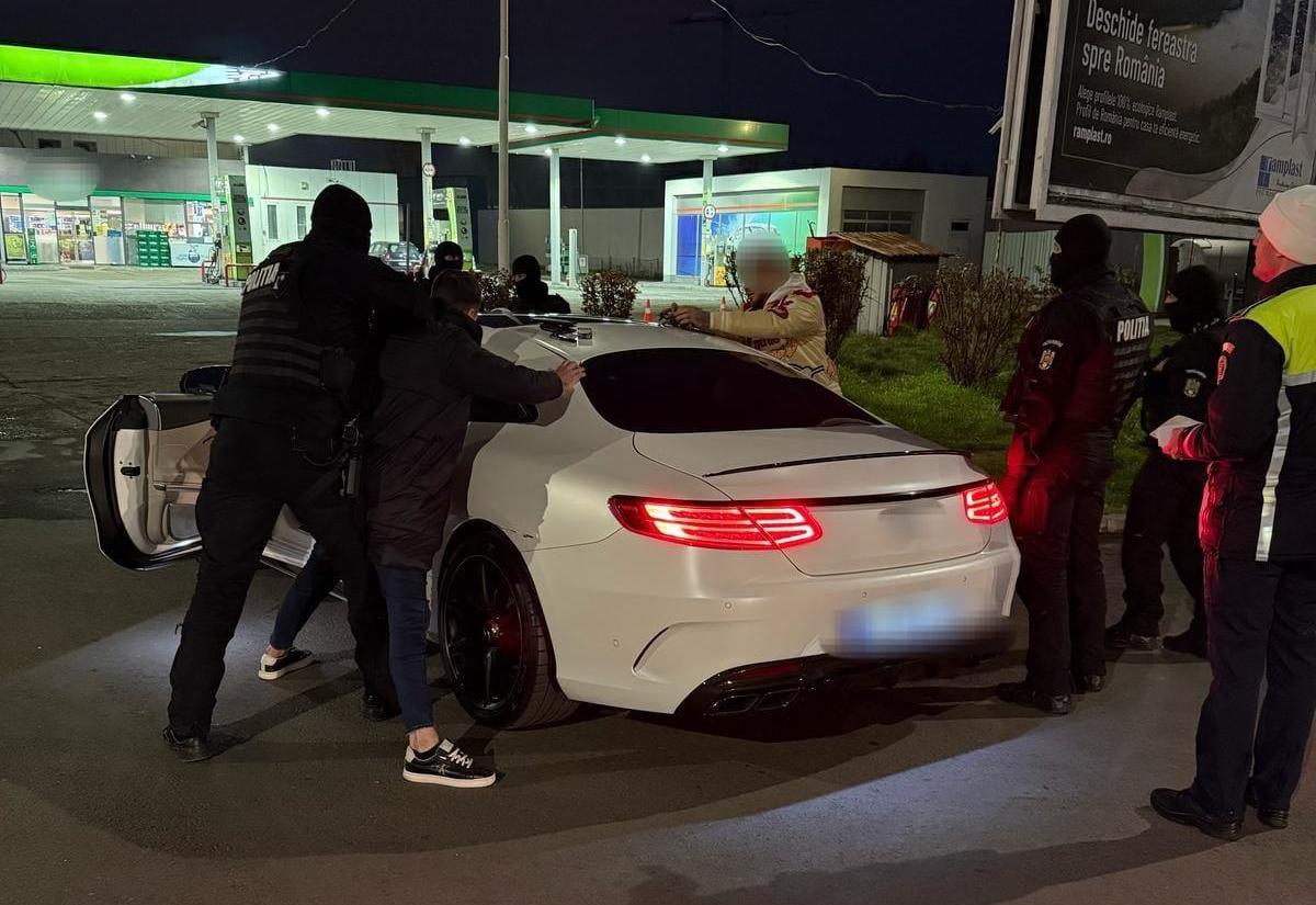 Brăila: Acţiuni şi razii cu efective mărite pentru siguranţa cetăţenilor (FOTO)