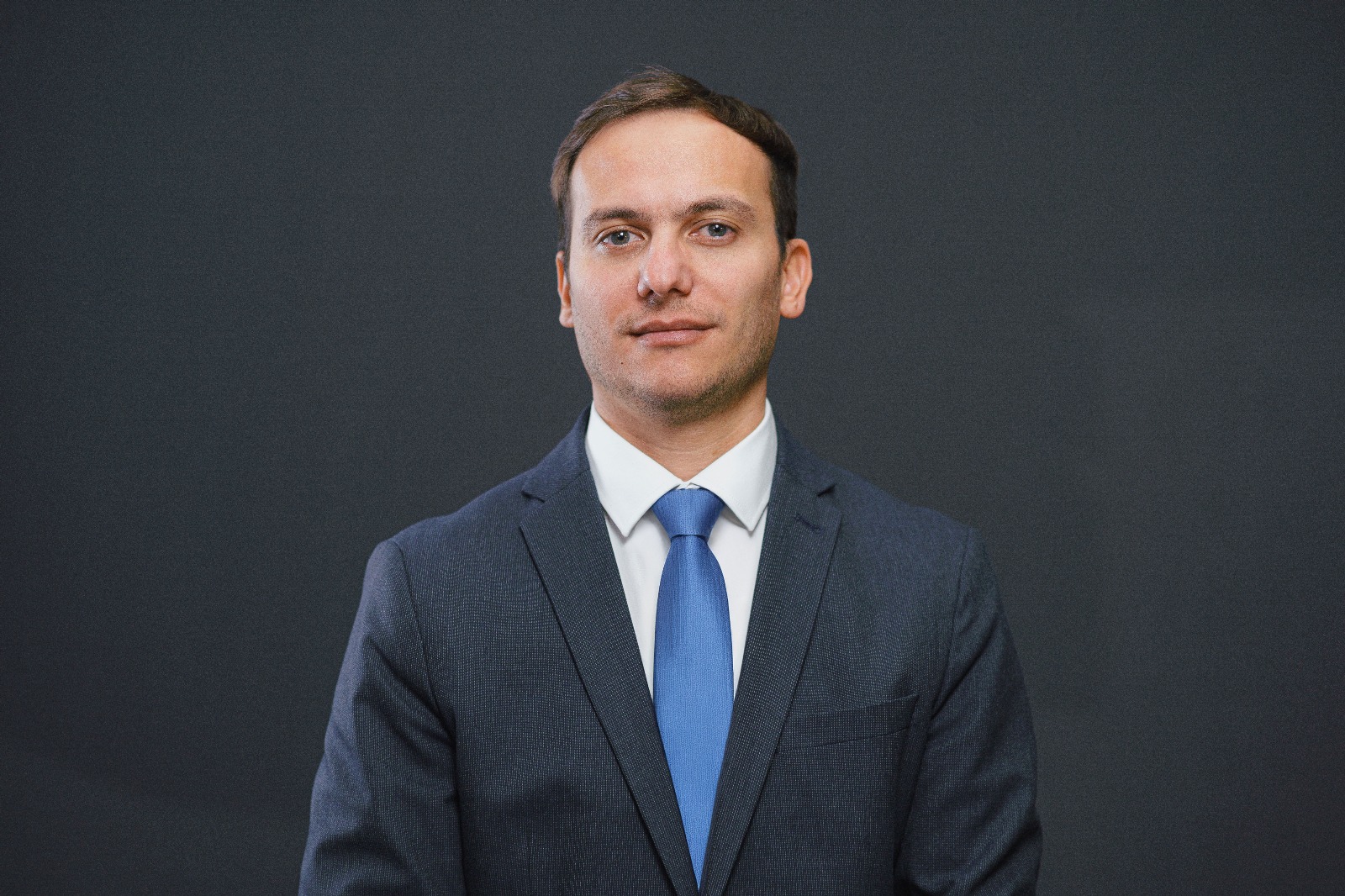 Case distruse, promisiuni uitate: „Românii trebuie să fie primii!” – Alexandru Bordian (AUR) cere sprijin urgent pentru sinistraţii din Galaţi