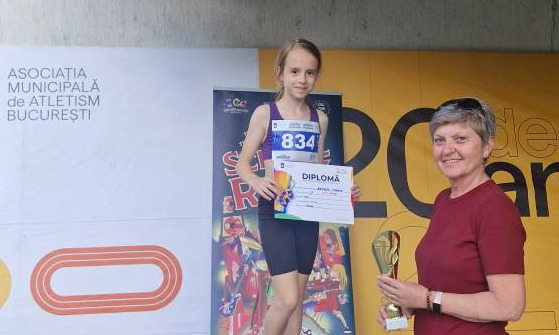 Cele mai mici atlete de la LPS Galaţi au impresionat la Bucureşti. Maria Berbec a urcat pe cea mai înaltă treaptă a podiumului