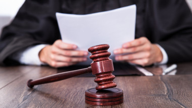 Tg. Bujor: Fost procuror arestat pentru distrugere de probe într-un dosar de viol asupra unui minor