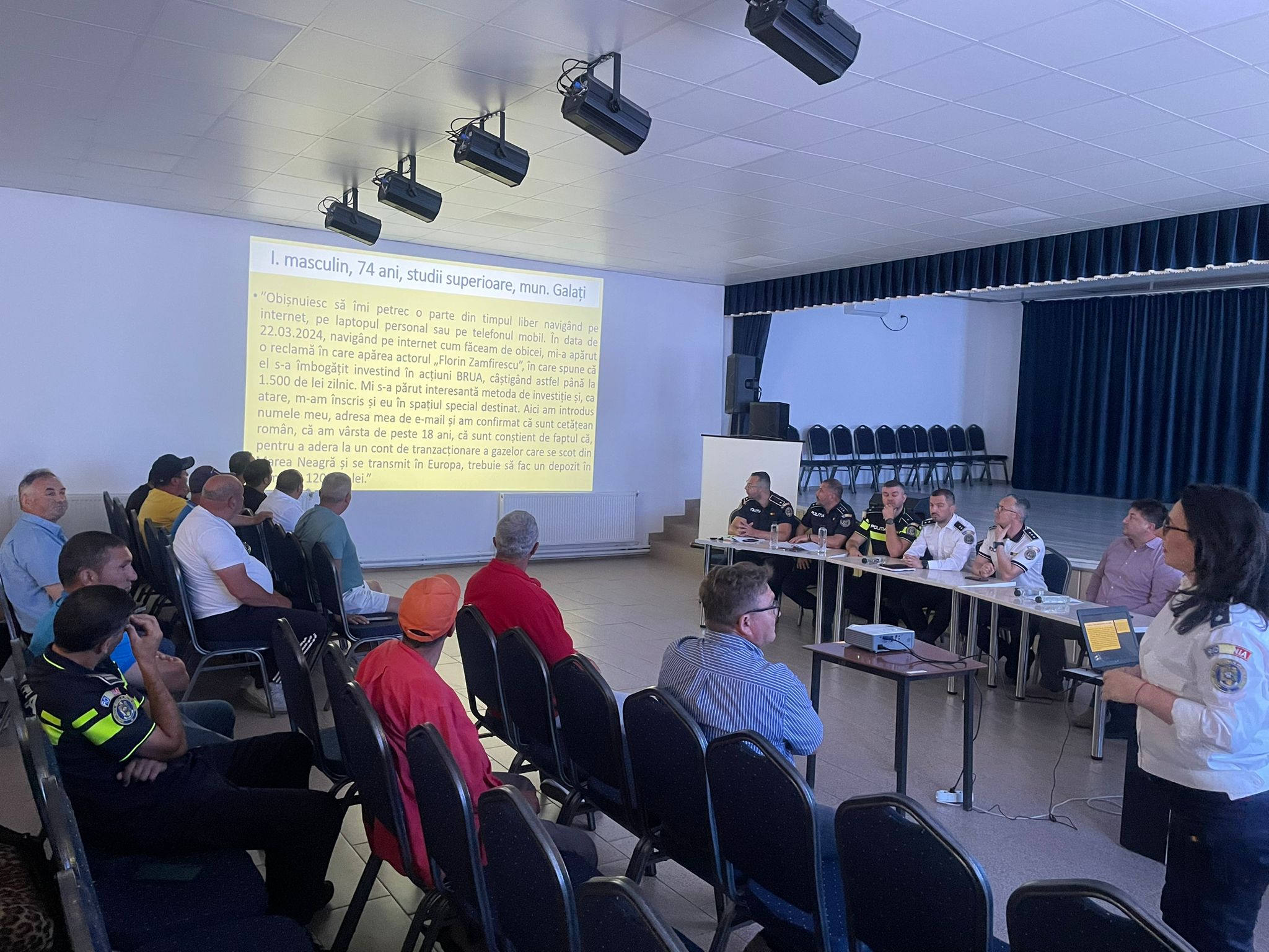 Poliţiştii gălăţeni, dialog deschis cu locuitorii din Lieşti: «Împreună pentru o comunitate mai sigură, unită şi implicată!»