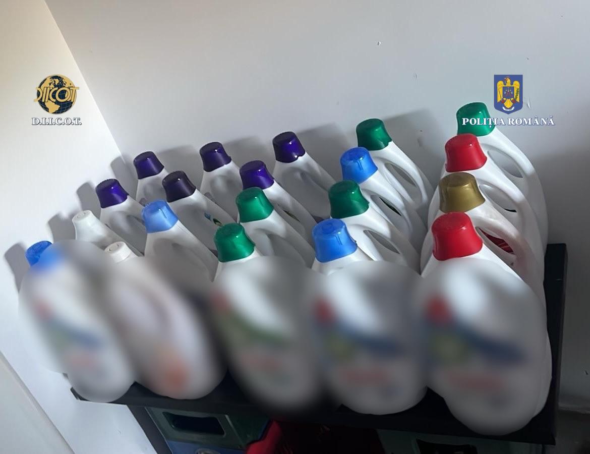 Contrabandă cu detergent! Percheziţii la Galaţi - VIDEO