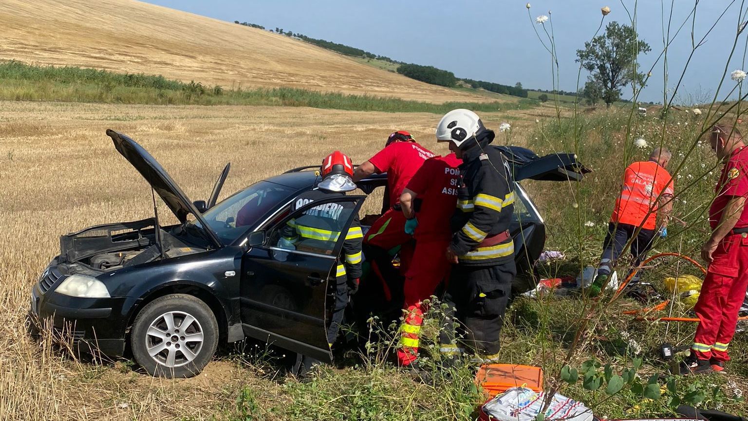 FOTO: Grav accident la Galaţi, cu 6 victime, între Pechea şi Costache Negri
