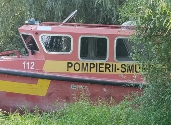 Ambarcațiune răsturnată pe Brațul Sulina! 3 adulți și un copil au murit