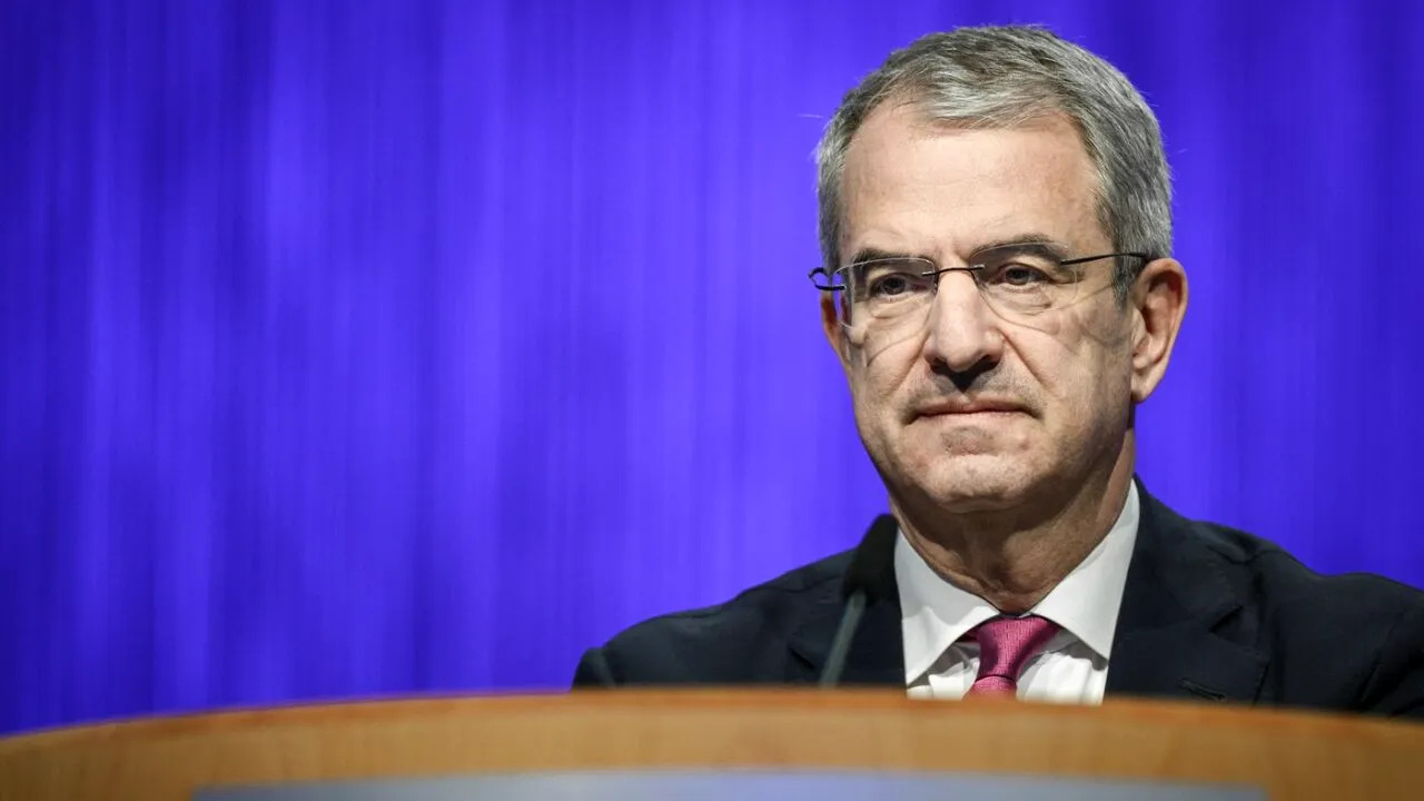Nestlé l-a concediat pe directorul general Laurent Freixe pentru o relaţii amoroase cu o subordonată