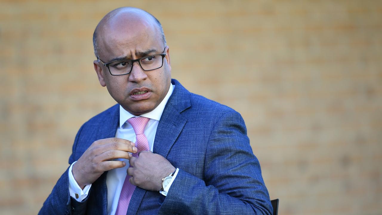 BRCI, banca lui Sanjeev Gupta, se adâncesc pierderile