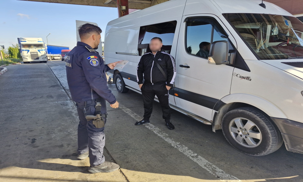 A plătit 200 de dolari pentru a deveni şofer fals