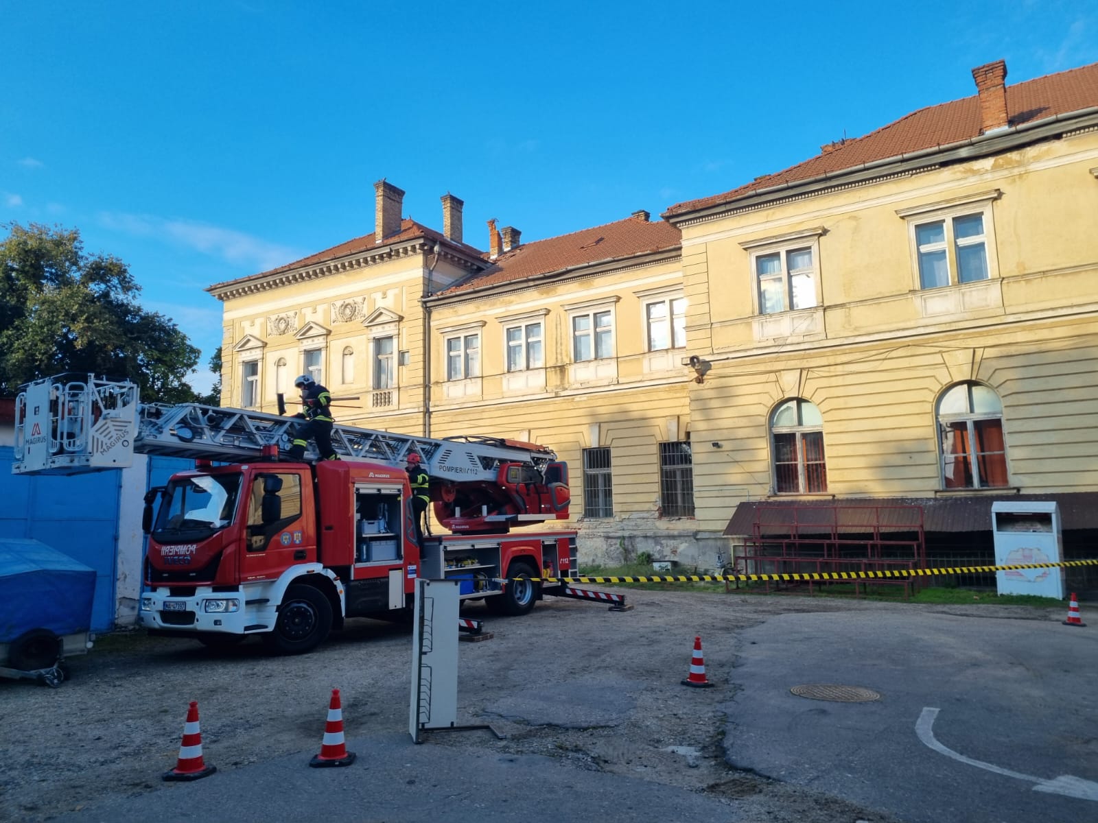 Cutremur în Satu Mare: Şcoli evacuate şi clădiri afectate