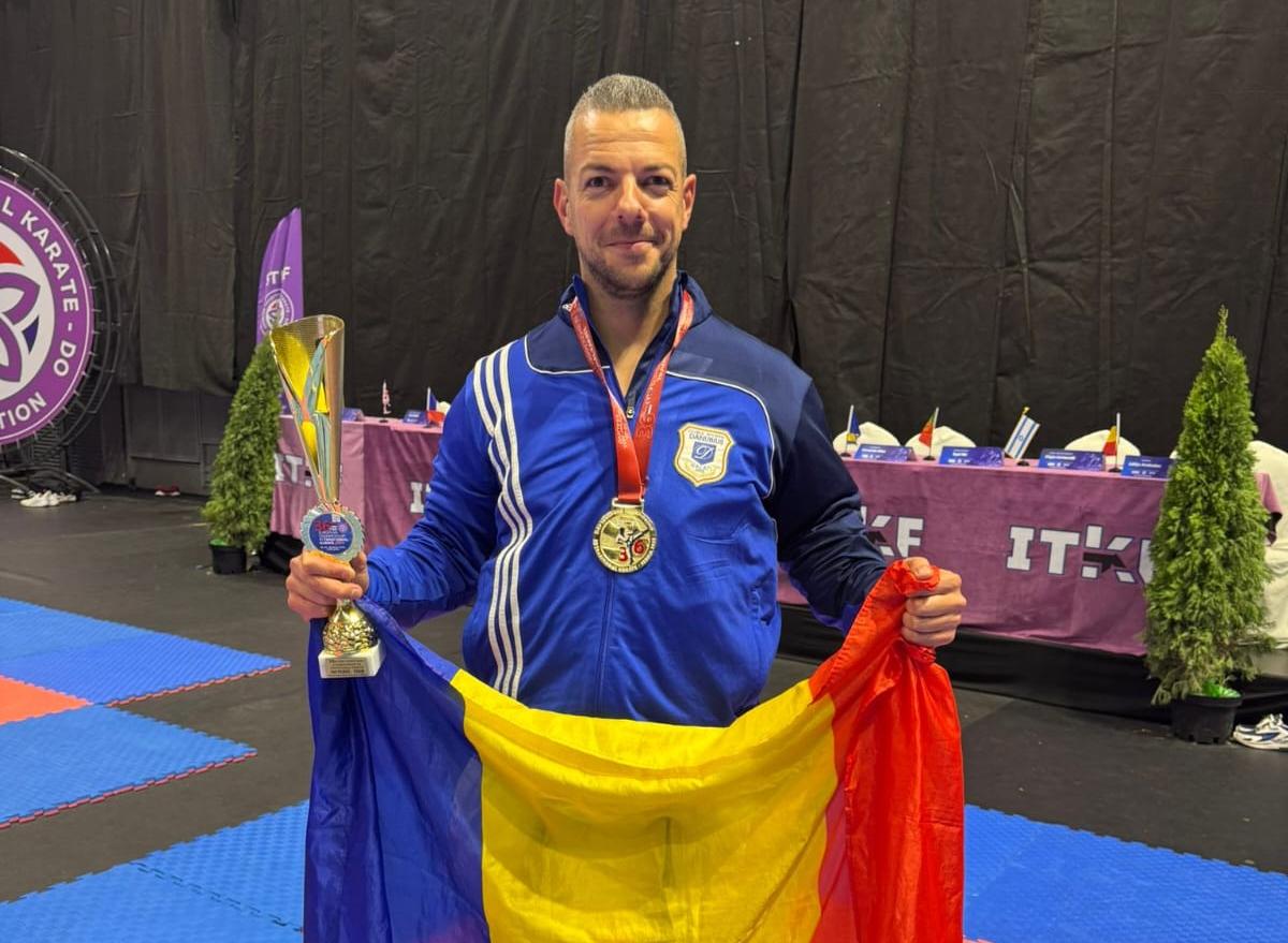 Galaţi: Comisarul de poliţie Mihai Cristian Tâmpeanu, campion european la Karate Tradiţional