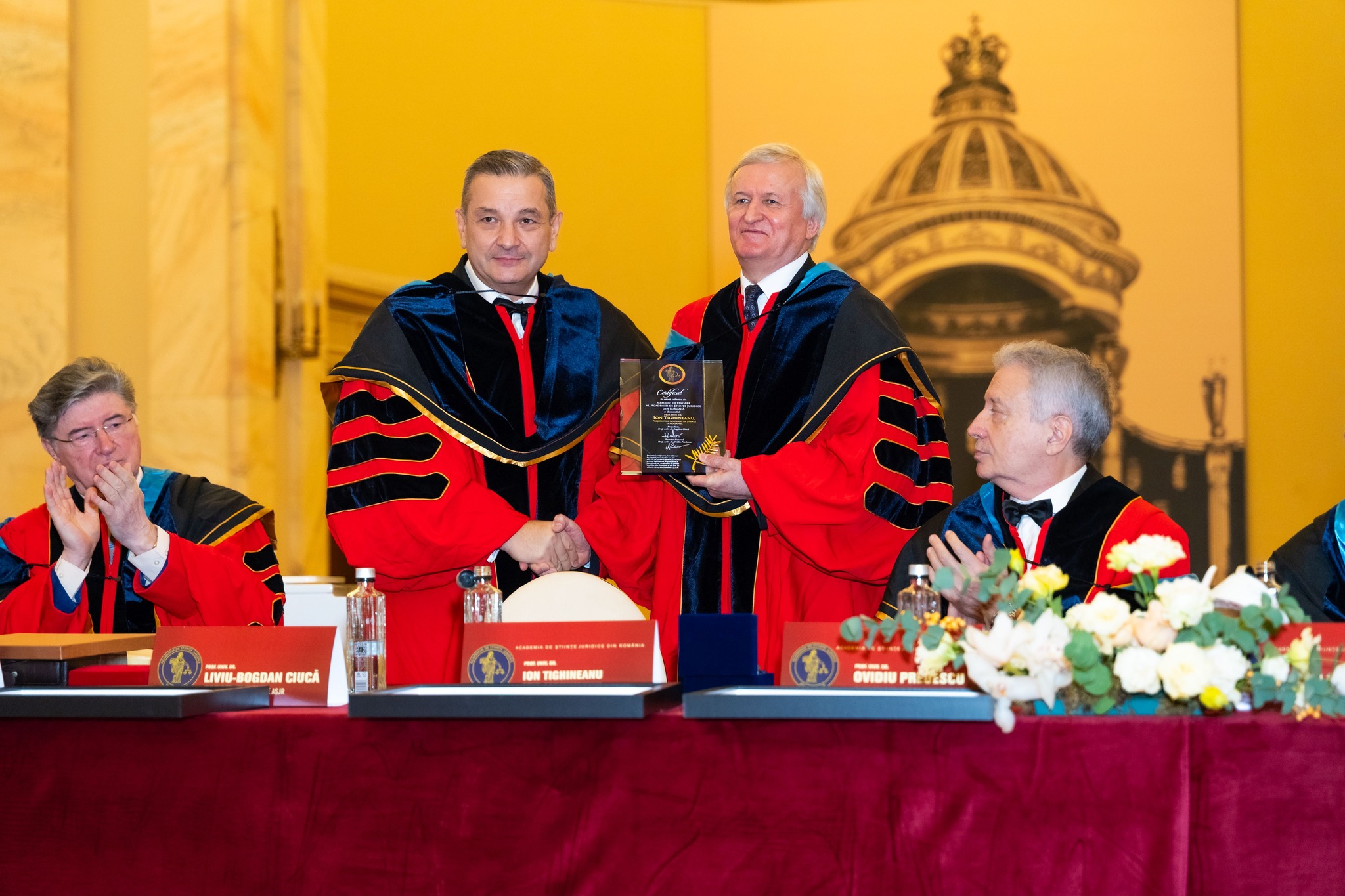 CUM A FOST GALA ACADEMIEI DE ŞTIINŢE JURIDICE DIN ROMÂNIA -  EDIŢIA 2025