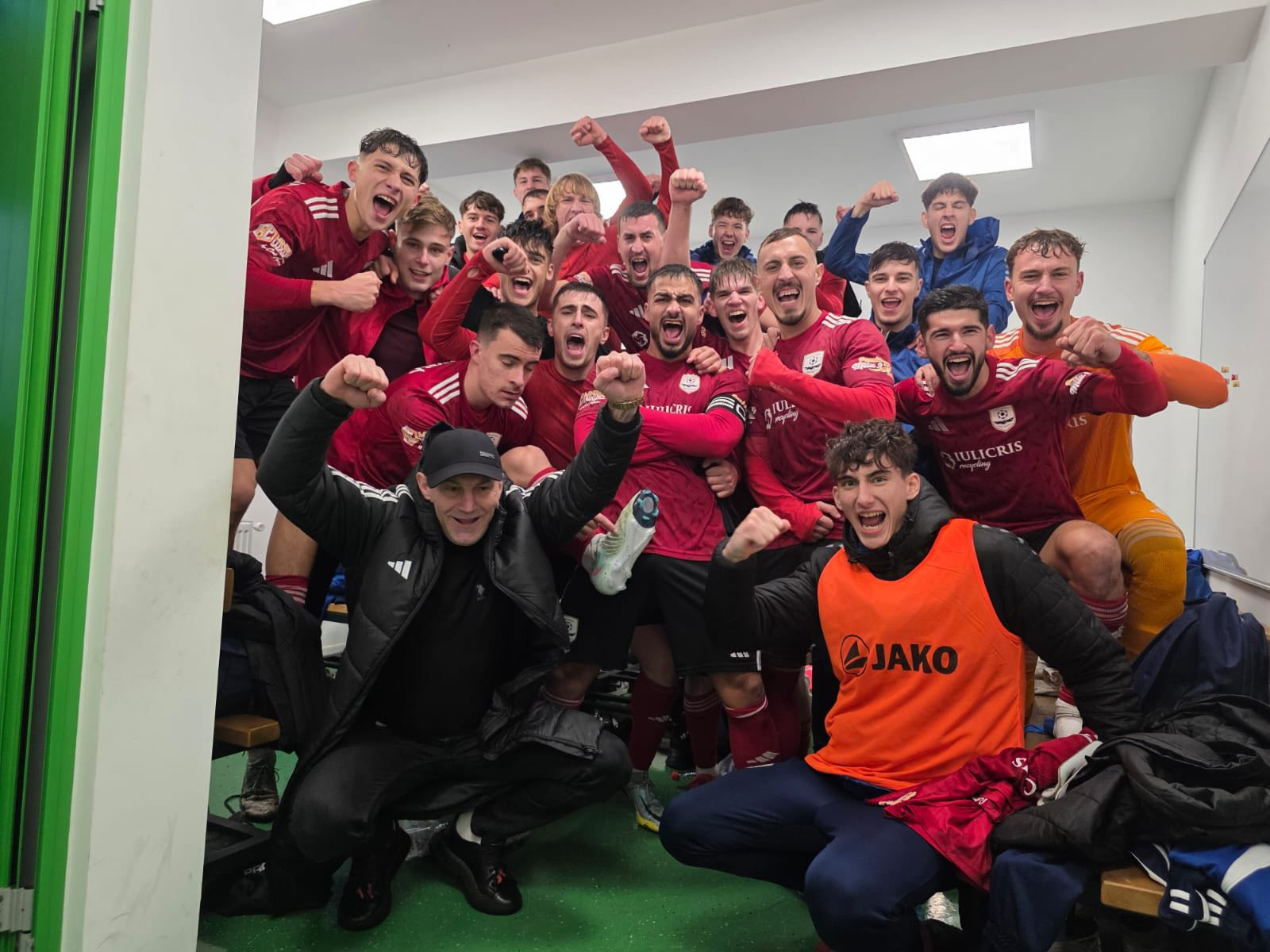 Fotbal, Liga 3: Brăniştenii i-au învins pe lieşteni în prelungiri şi s-au apropiat de play-off. Oţelul 2 a pierdut din nou