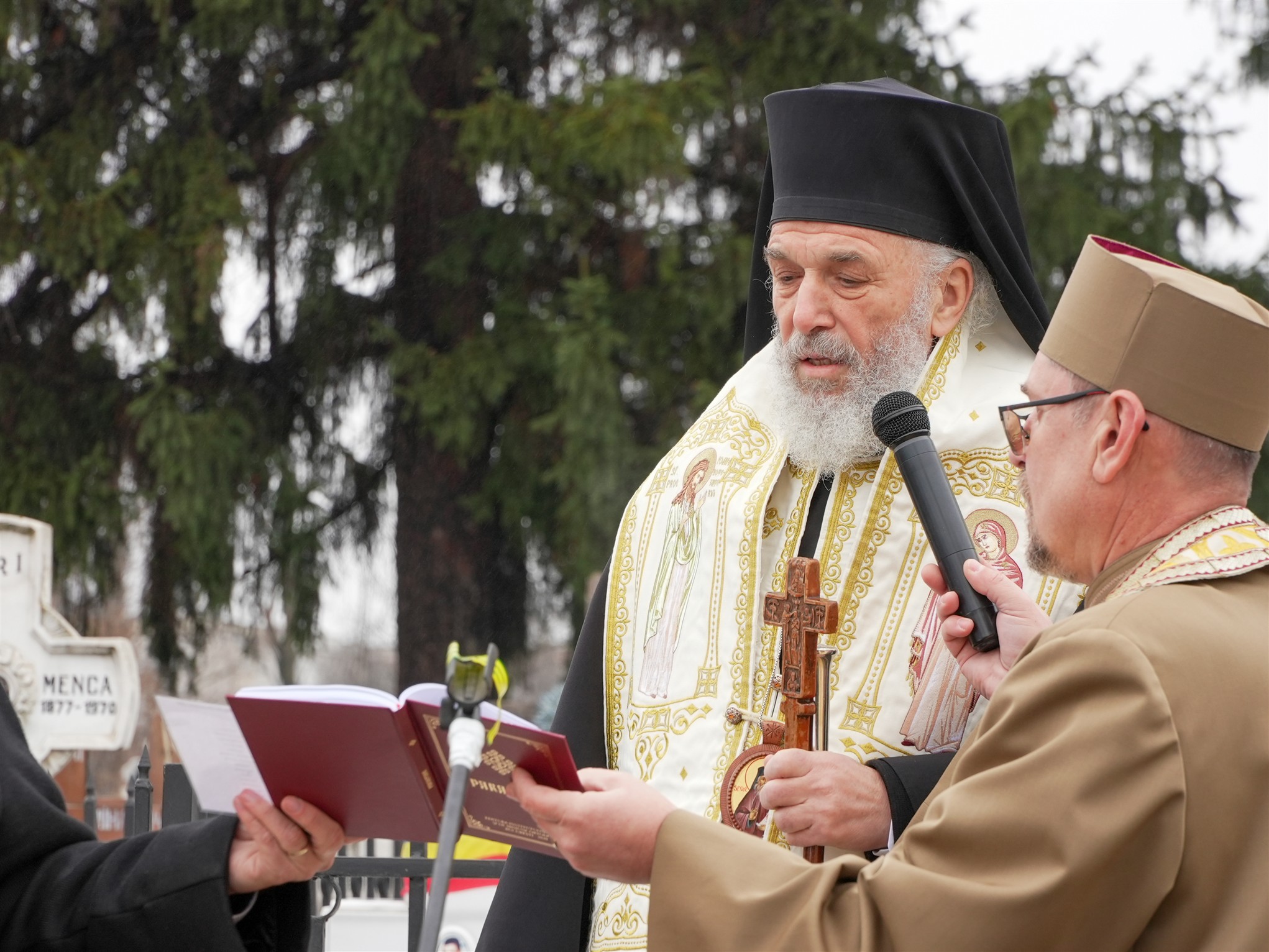 FOTO: Pomenirea Eroilor Revoluţie din decembrie 1989, la Galaţi
