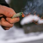Galaţi: Cu ce putem “să bubuim” de sărbători fără să riscăm amenzi sau chiar… închisoare!