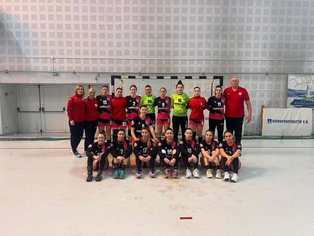 Handbalistele de la CSM Galaţi s-au calificat în turul următor din Cupă