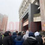 Siderurgiştii de la Liberty Galaţi pichetează Tribunalul Galaţi