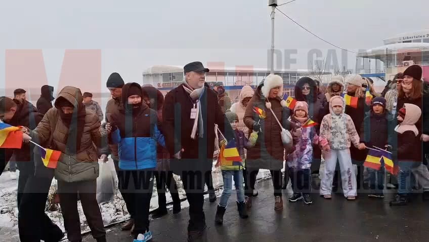 Lanţ uman „Dobrogea dă mâna cu ţara” şi Hora Unirii pe faleză