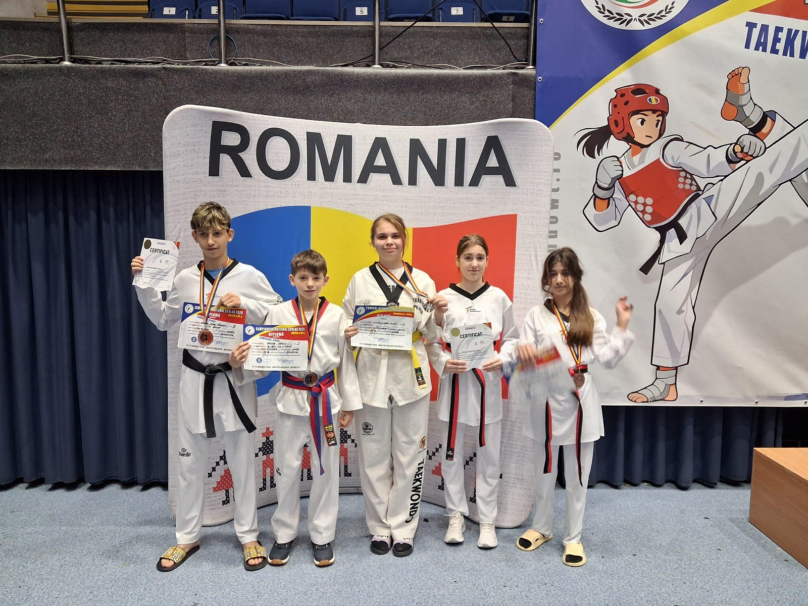 Sportivii gălăţeni de la CSM Dunărea au cucerit şapte medalii la Naţionalele şcolare de taekwondo