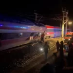 Două trenuri s-au ciocnit în Spania: 39 de morţi şi încă 73 de persoane rănite