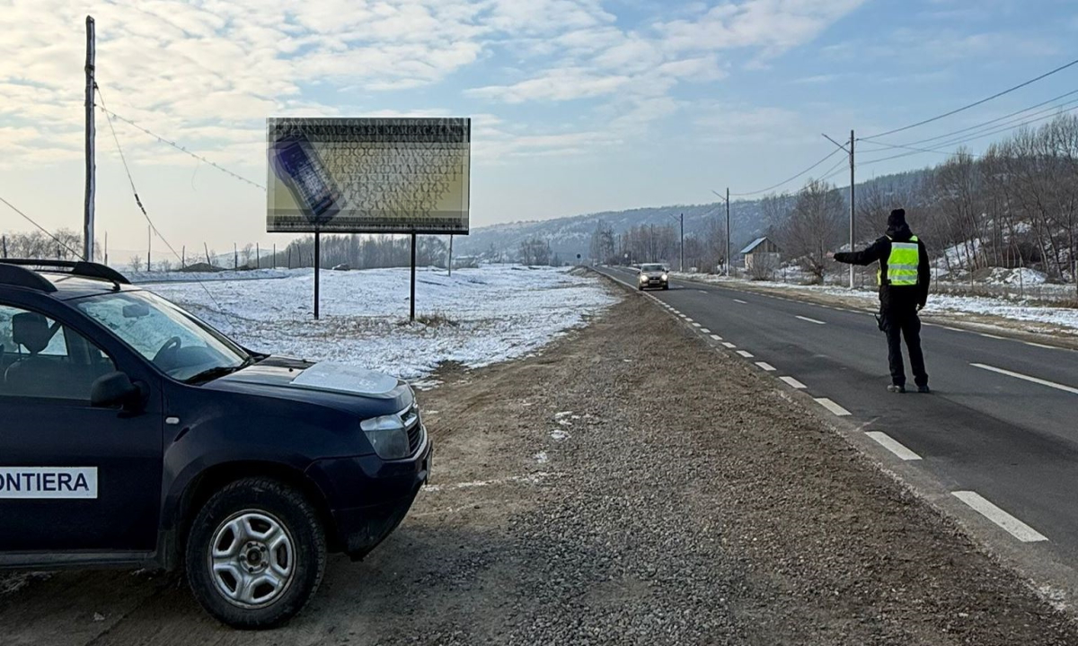 Dosare penale la Galaţi: A condus un autoturism cu permis de motociclist, sub privirile proprietarului