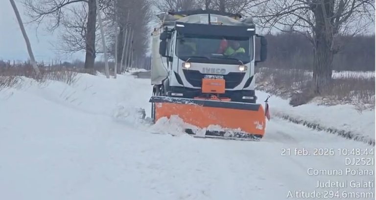 Ninsori la Galaţi: Se intervine pe mai multe drumuri judeţene