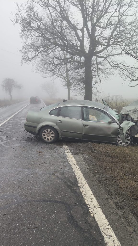 Accident la Tulcea. Şofer transportat la spital