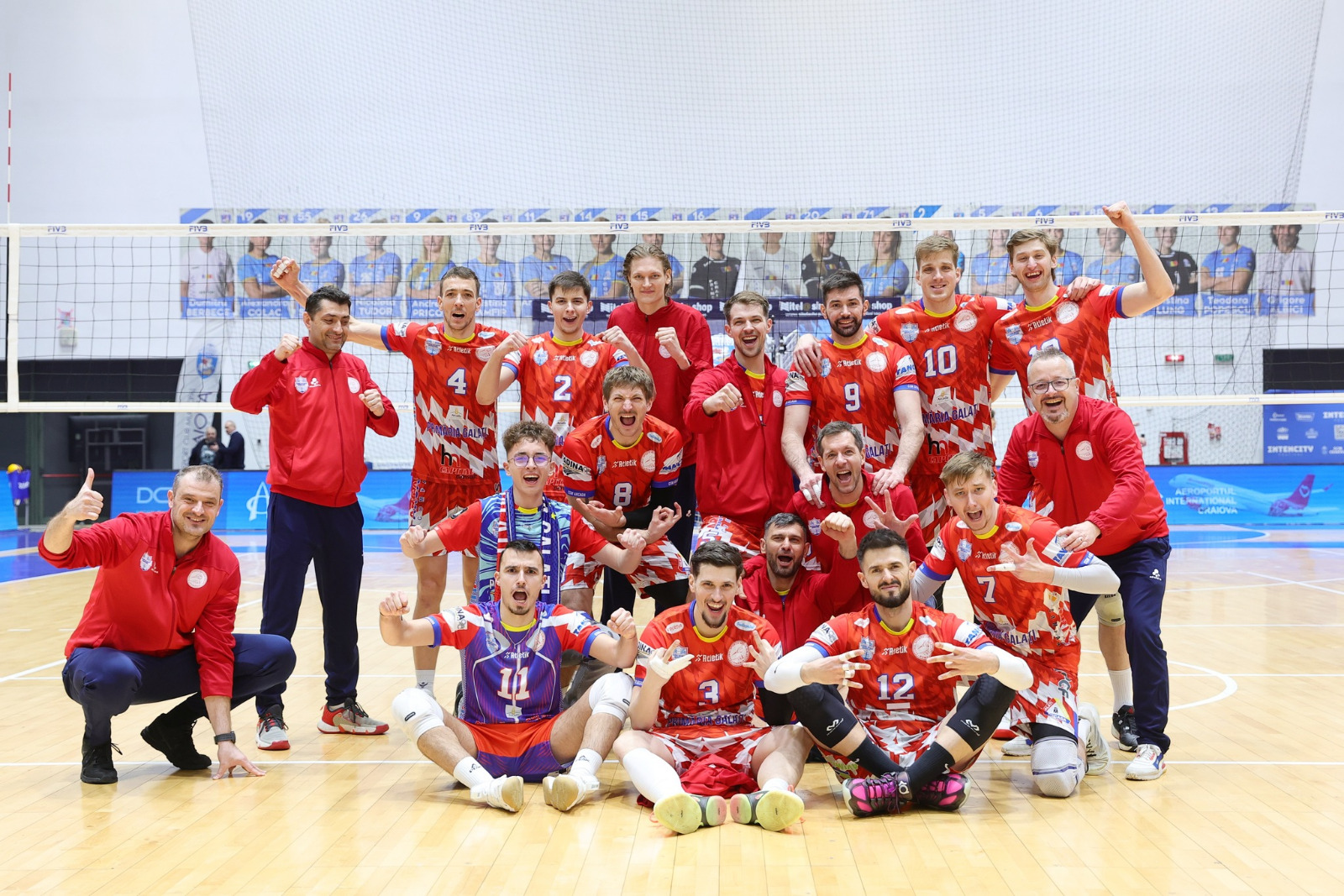 Voleibaliştii de la CSM ARCADA GALAŢI au prima şansă la calificarea în semifinalele Cupei României