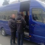 Plase de pescuit monofilament, ascunse în bagaje, descoperite la PTF Albiţa