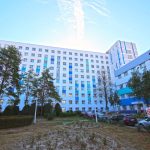 Tânăr „condamnat” la infirmitate pe viaţă de medicii din Italia, salvat printr-o operaţie-maraton la Galaţi