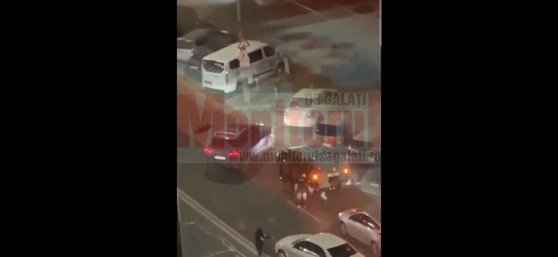 Flagrant în trafic pe str. Brăilei şi percheziţii domiciliare la dealeri de droguri care acţionau în Galaţi