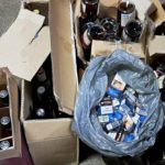 Alcool şi ţigări nedeclarate, descoperite la PTF Oancea: şofer amendat cu 10.000 de lei