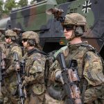 Instructori militari ucraineni vor pregăti armata germană pentru un posibil conflict cu Rusia