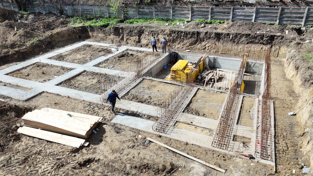 Galaţi: Se lucrează la structura de rezistenţă a noii unităţi de igienizare de la Spitalul TBC