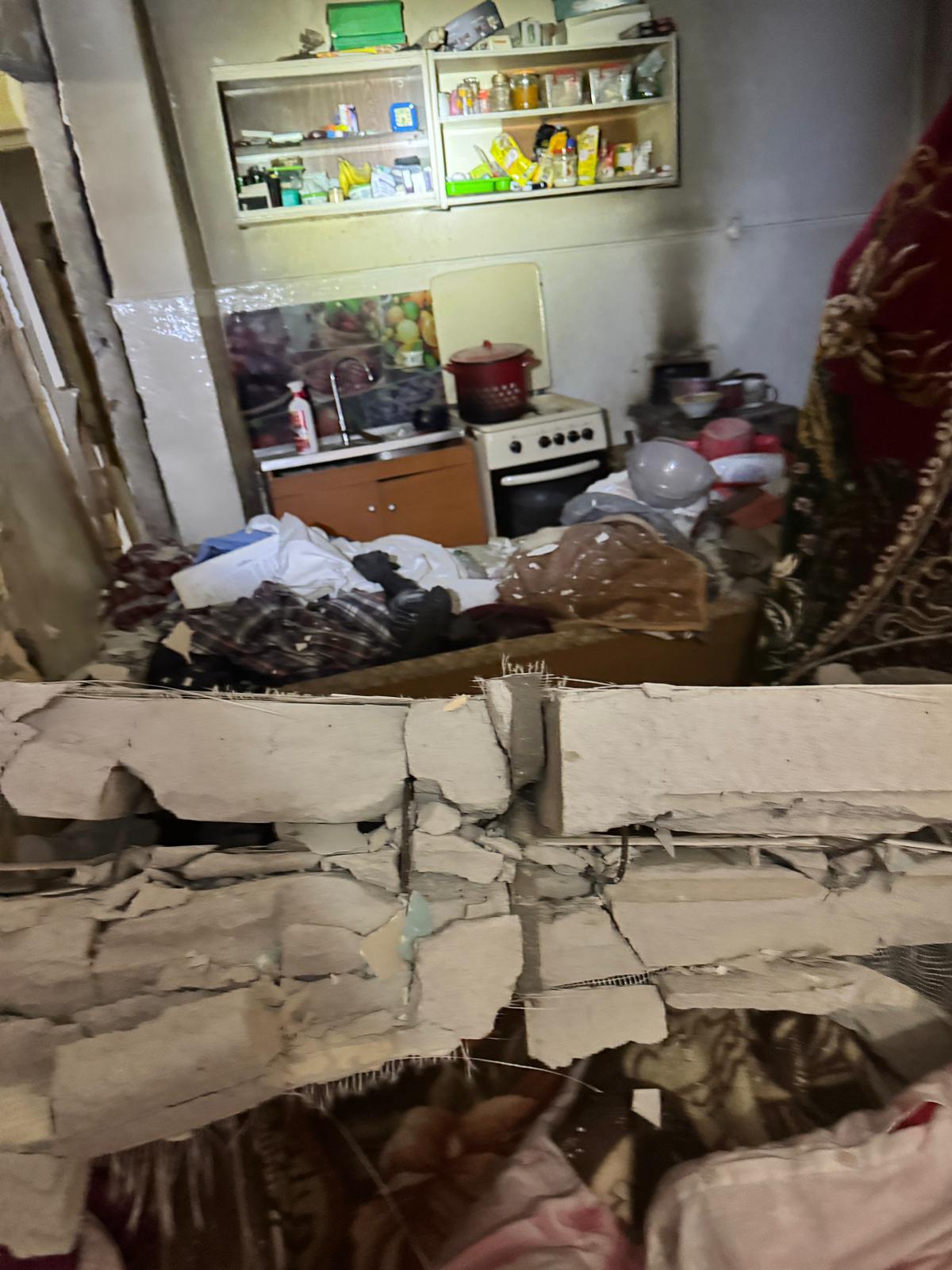 FOTO: Explozie la Târgu Bujor. Trei victime transportate la Spitalul Judeţean Galaţi