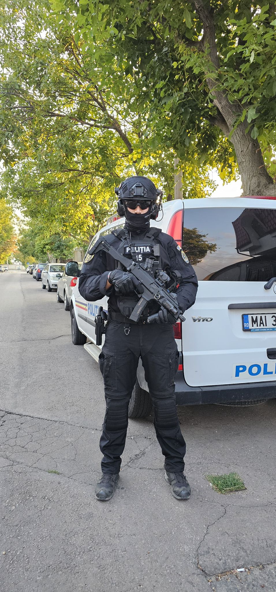 Galaţi: Un poliţist de la Acţiuni Speciale, primul salvator al victimei din accidentul de la Potcoava