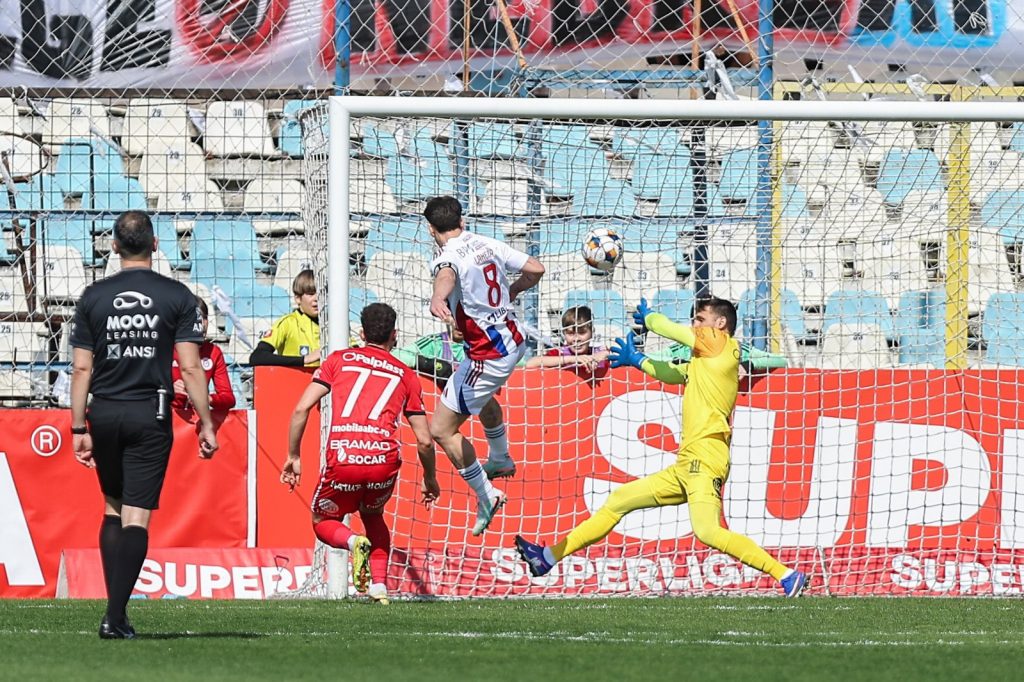 Oţelul Galaţi joacă de Înviere la Bucureşti cu FCSB